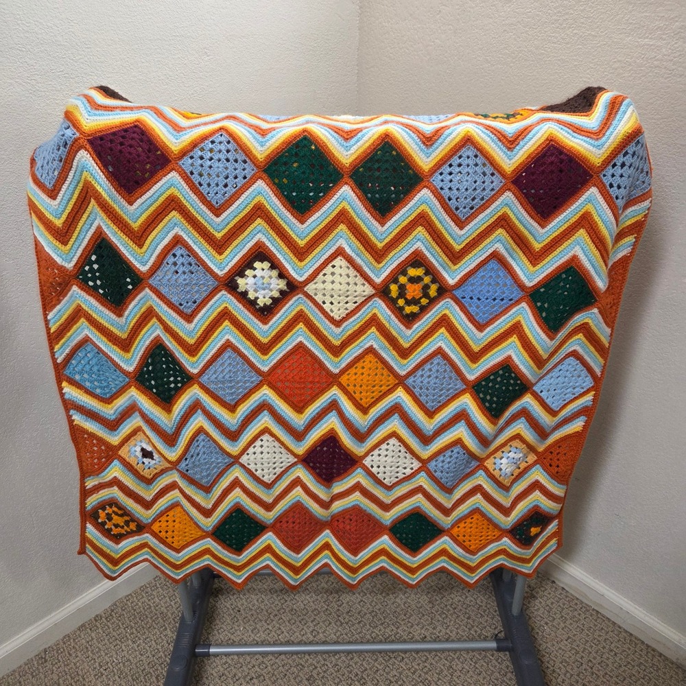 Vintage Hand Crochet Afghan Blanket Chevron Zig Zag Granny Square Diamond 40x51